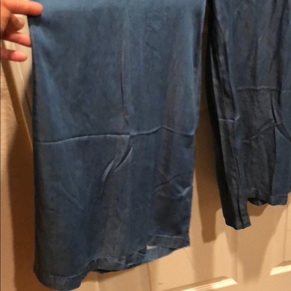 Denim wide leg Jumpsuit - Picture 2 of 5